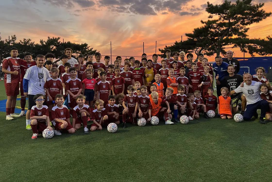 Bridge View Soccer: Expert Academy Soccer Coach Training for Young Players
