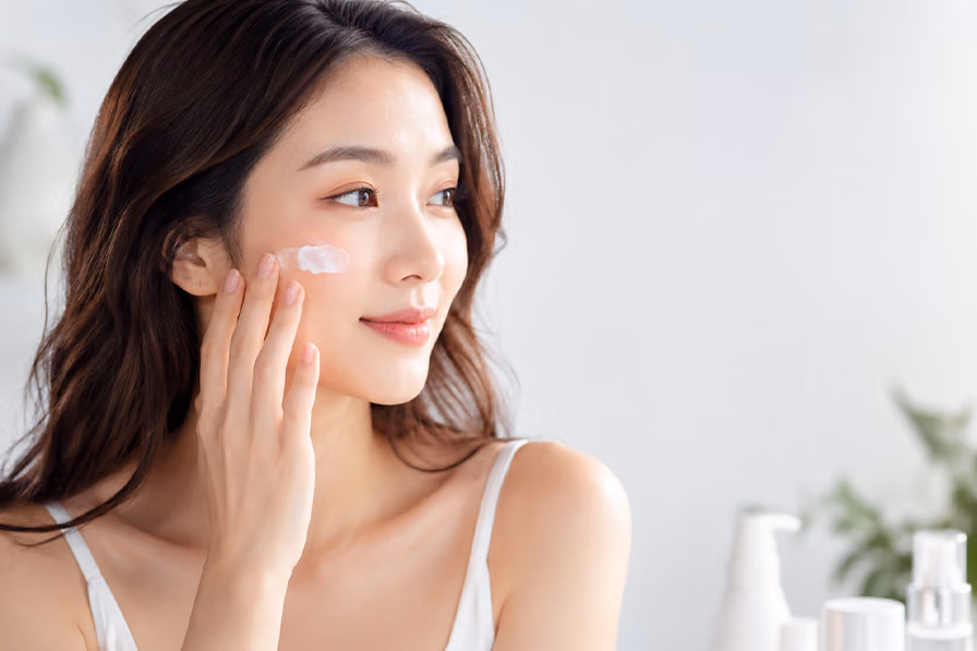 Best Korean Skincare Ingredients for Acne, Dark Spots & Hydration