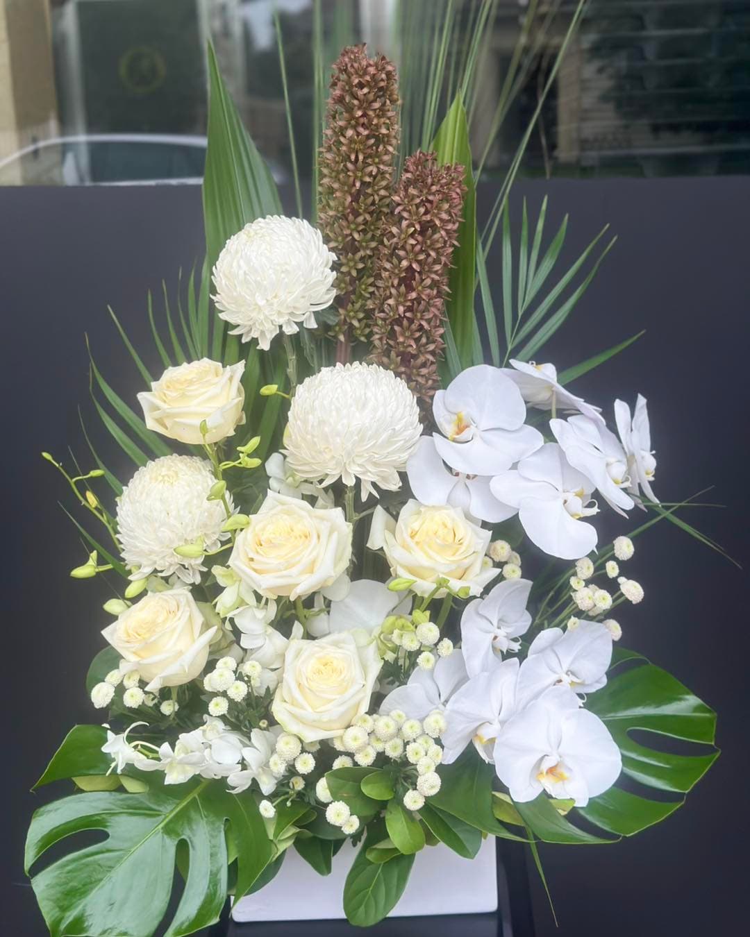 Funeral Flowers Melbourne – Thoughtful Floral Tributes with Living Flowers