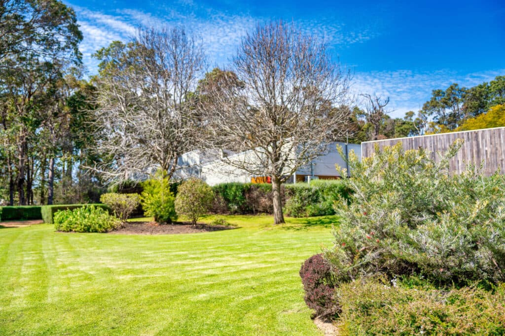 Residential Landscaping Melbourne: Proven Landscaping Solutions for Beautiful Gardens in Every Season