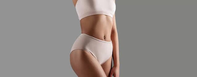 What are the common side effects and How do clinics manage liposuction Recovery?