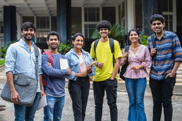 B Pharma College in Hathras for Career Growth