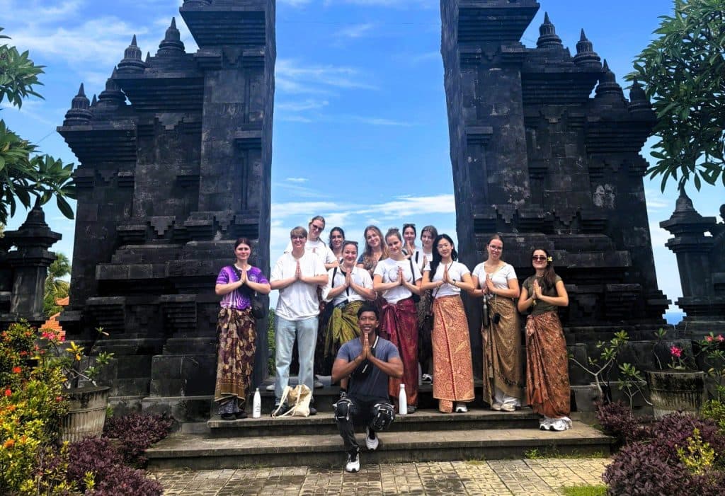 Volunteering in Bali: Combining Travel, Culture, and Service