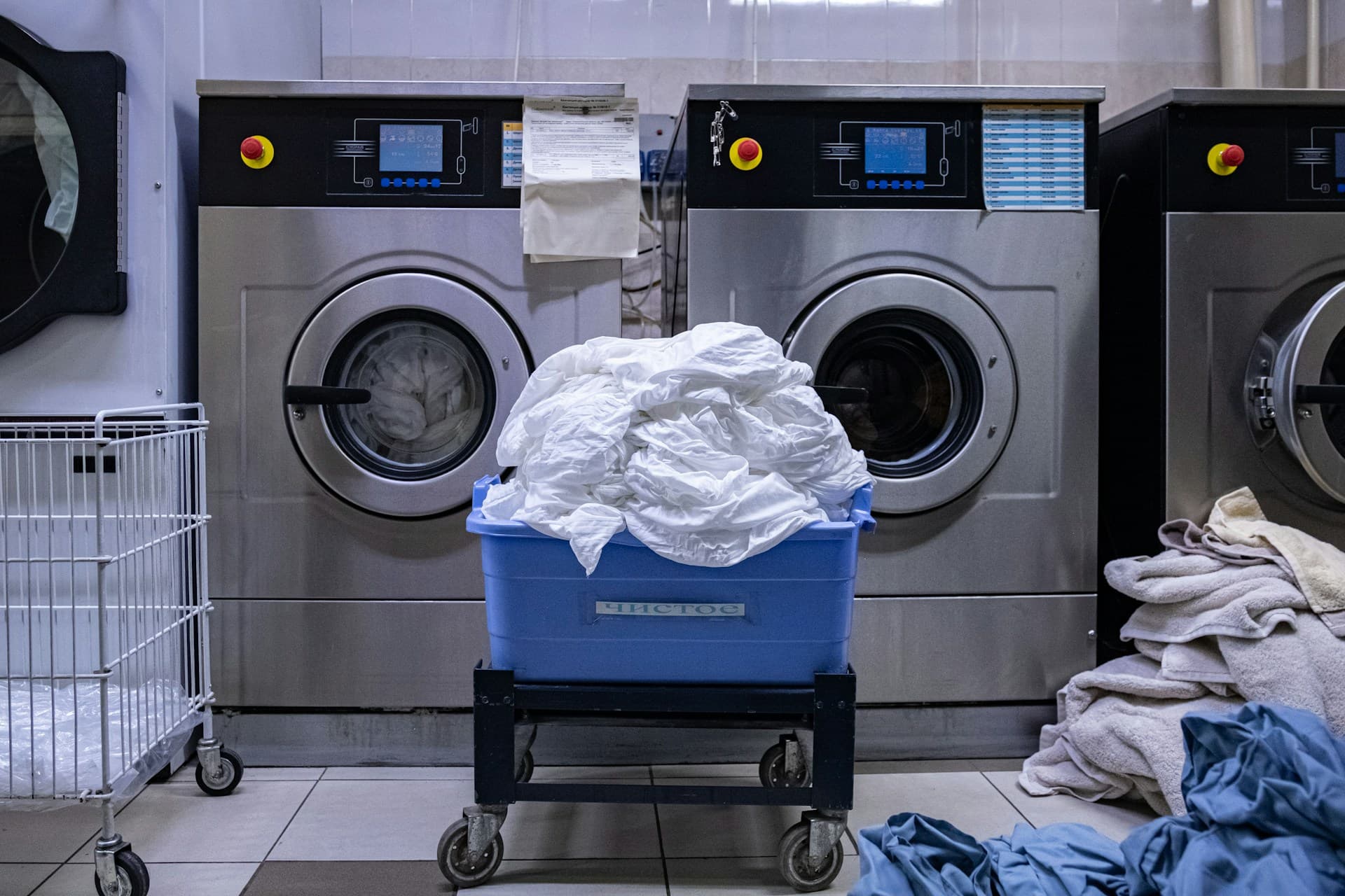 Best Places to Buy Commercial Laundry Machines in Dubai
