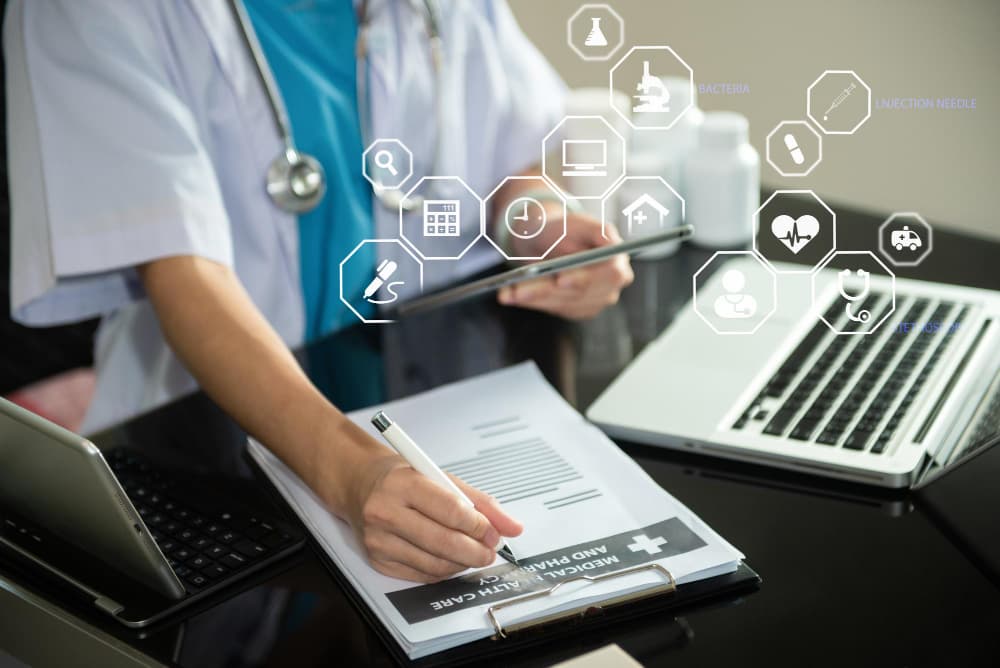 Why Healthcare Organizations Are Moving Toward CRM-Based Patient Management