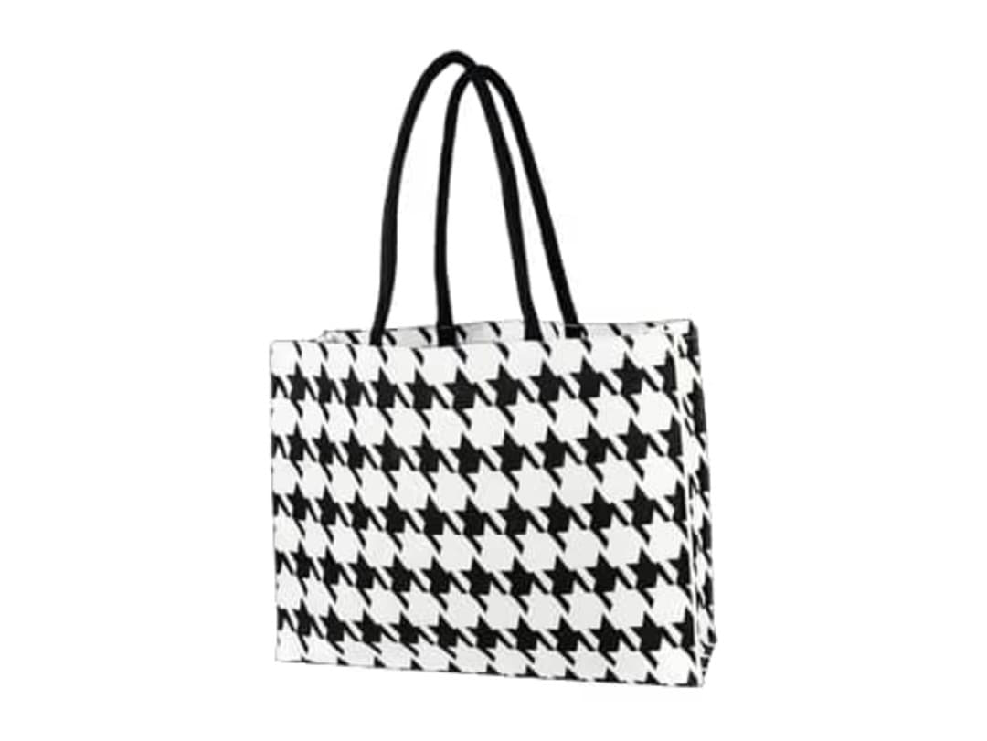 Canvas Laminated Bags – Strong, Stylish & Water-Resistant Bags for Global Buyers