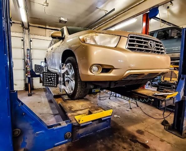 Auto Repair Bowness - Bowest Motors
