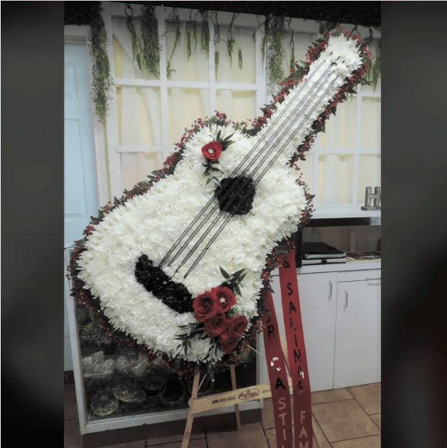 Discovering the Perfect Flowers for Funeral Services in Laredo, TX