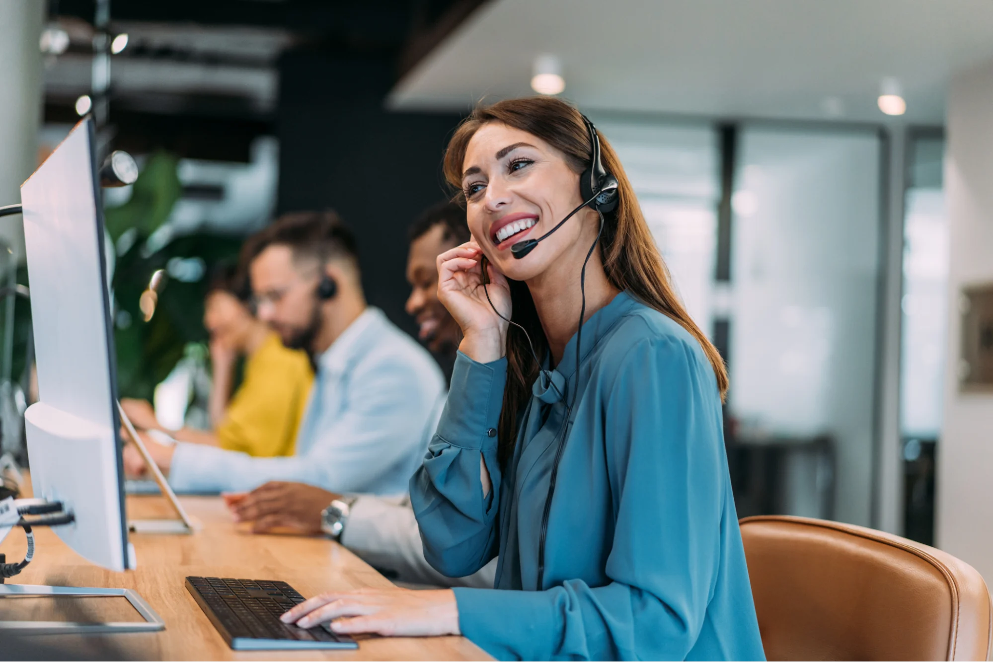 How Can Call Center Outsourcing Reduce Costs?