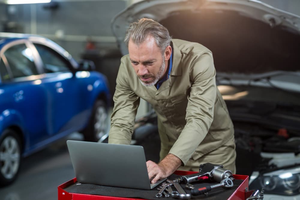 Vehicle Maintenance Service: Keeping Your Vehicle Safe and Reliable