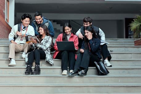 What Makes Quantum University One of the Best Computer Science & Engineering Colleges