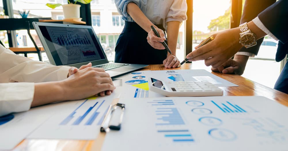 What are the latest trends in the call center industry?