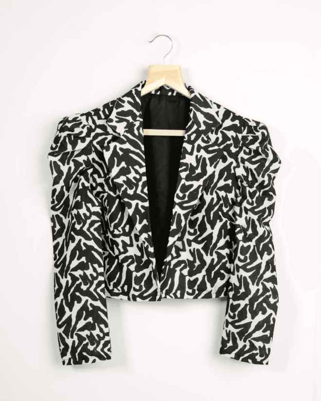 Ladies Jackets for Every Occasion: From Velvet Glam to Casual Crop