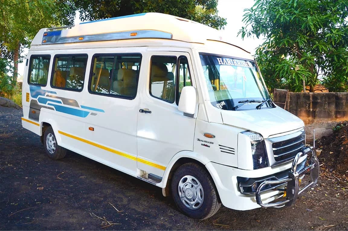 Tempo Traveller In Mysore
