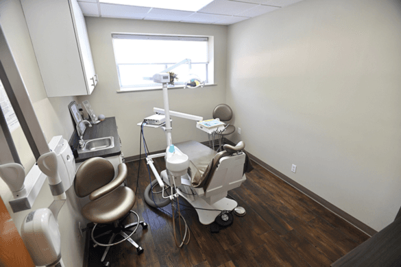 Best Dentist Maromoneck