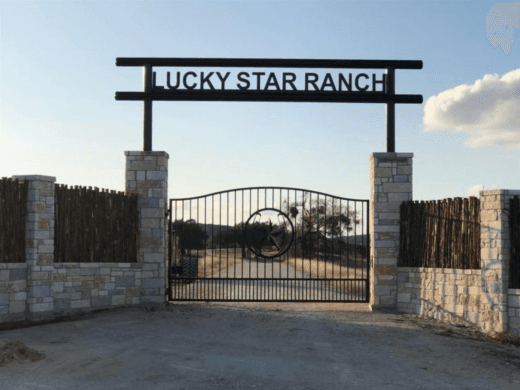 Affordable Ranch Entrance Gates for Every Budget