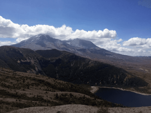 Exploring the Pacific Northwest: Willamette Valley Wine Tours and Mount St. Helens Guided Tours