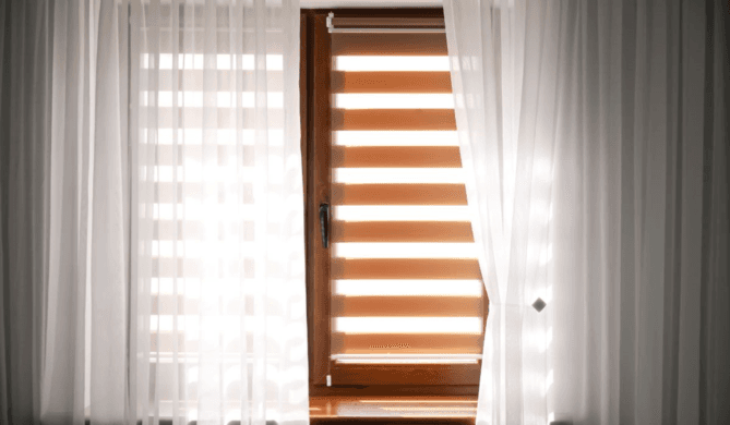 Complete Guide to Choosing Window Blinds in Montreal: Styles, Materials, and Trends