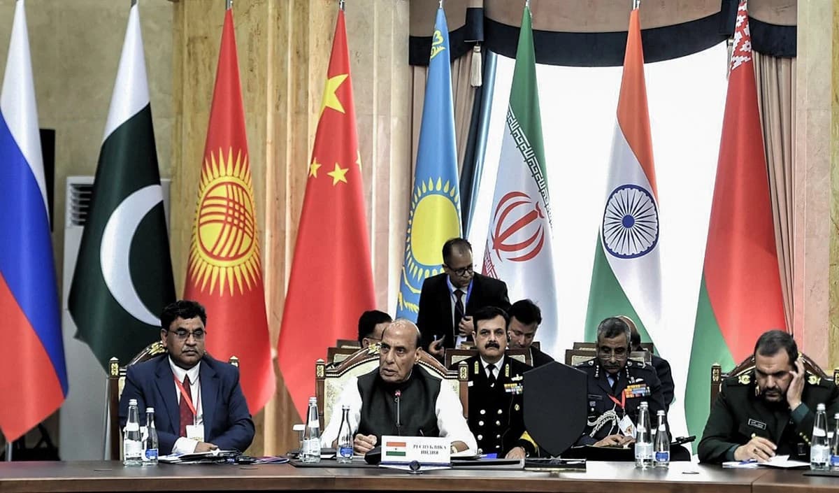 SCO Defence Ministers Meeting में Terrorism के खिलाफ 