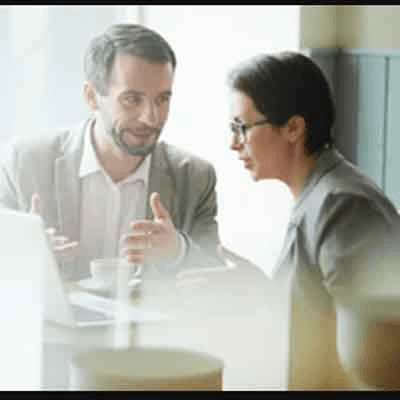 Qué hace un consultor de marketing online y cómo puede ayudarte a crecer en internet