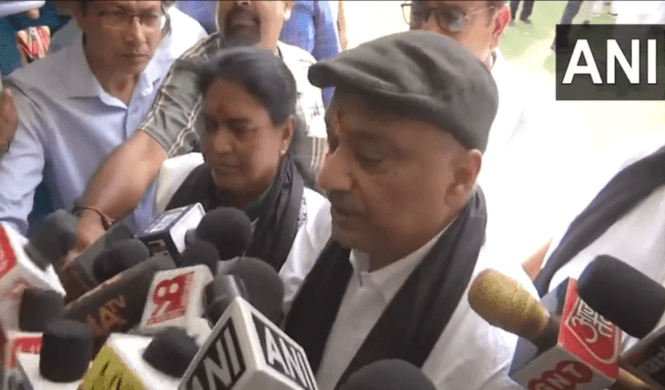 Bihar: RJD MLC Sunil Singh's membership cancelled, Rabri Devi said - democracy has been murdered.