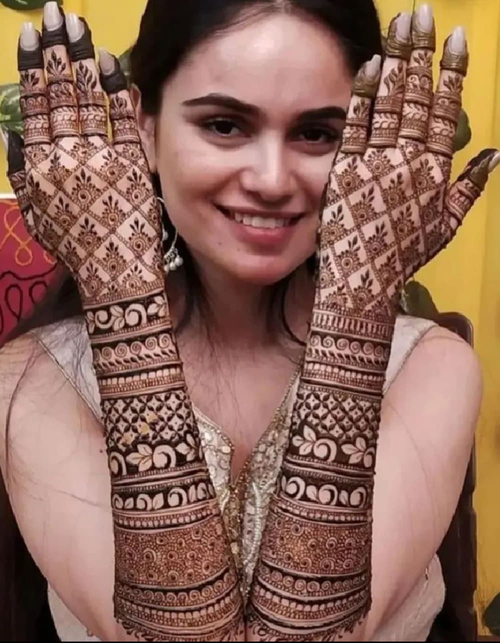  Best Mehandi Artist in Lajpat Nagar | Rinku Mehandi Artist