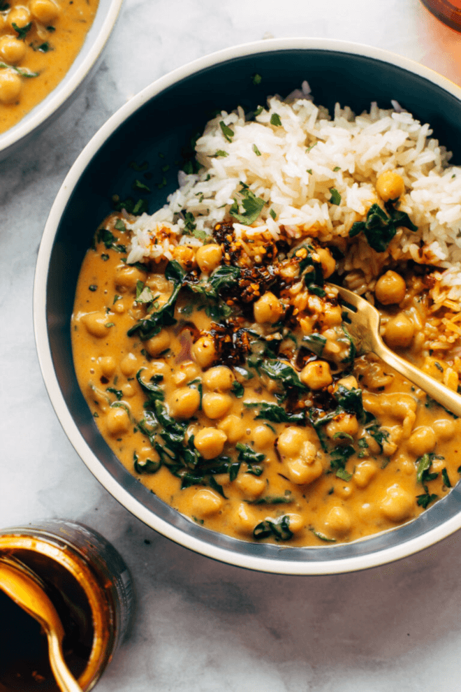 Pinch of Yum - A food blog with simple and tasty recipes.