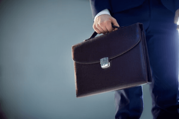 Why Will a Professional Men’s Briefcase Always Be a Great Purchase? 