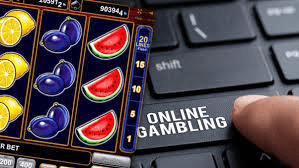 Revisión de la tragamonedas Rise of Merlin en el casino en línea