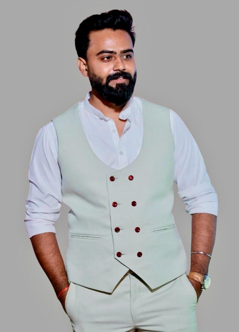 Who Is Vivek Shukla?