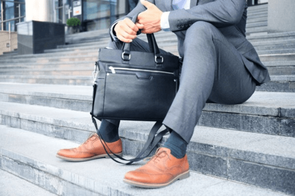 Why Owning a Men’s Leather Bag Is an Absolute Must