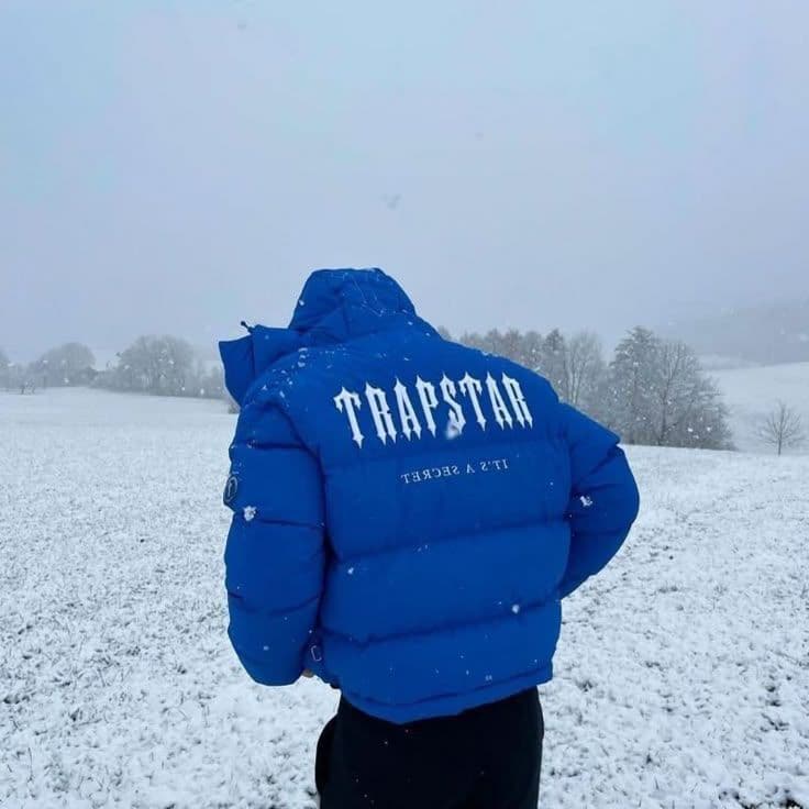 Kurtka Trapstar and the New Language of Street Fashion