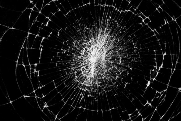 How Can a Company that Offers a Glass Repair Service Be of Help?