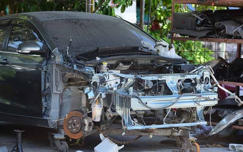 Expert Car Dismantling Sydney for Scrap and Damaged Cars