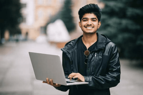 Best PTE Coaching Institute in Hyderabad | Uniplus Overseas
