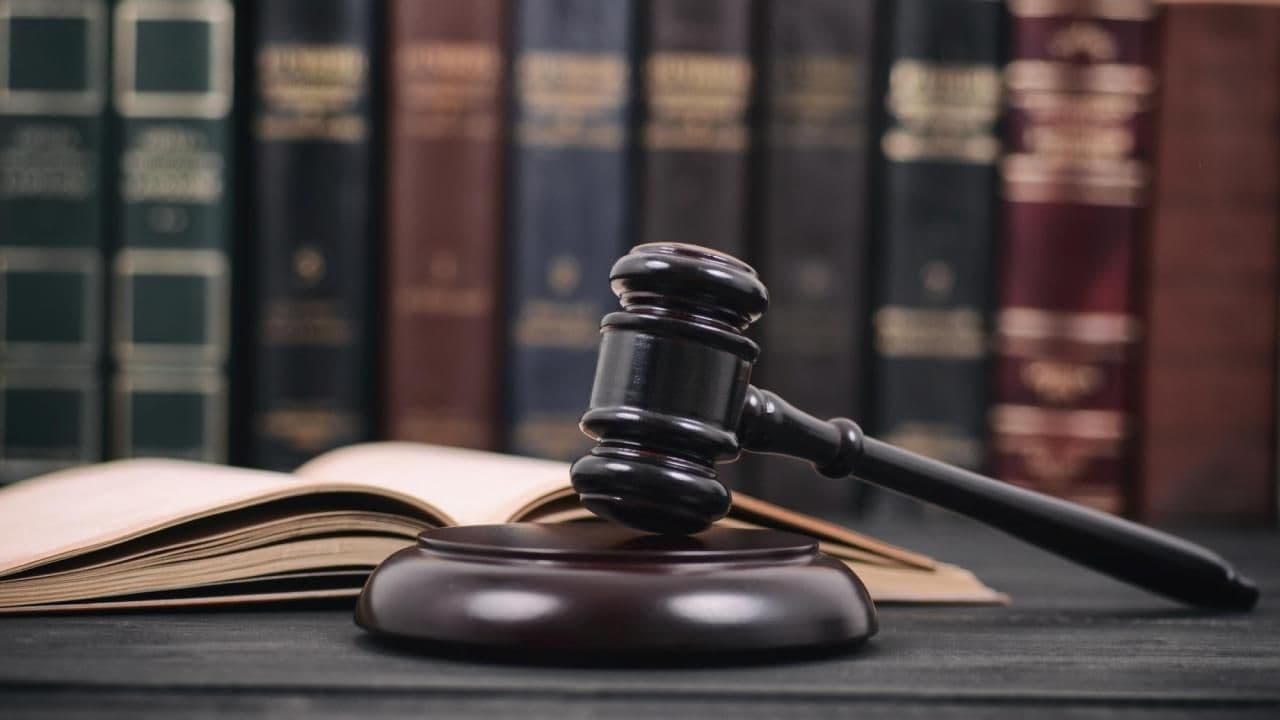 Hoe Lawyers