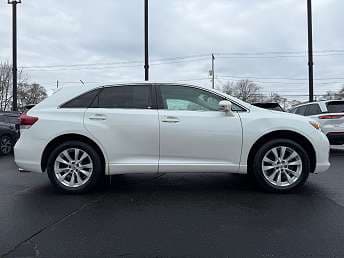 Buy a Used Car for Sale in Lahore Without Risk