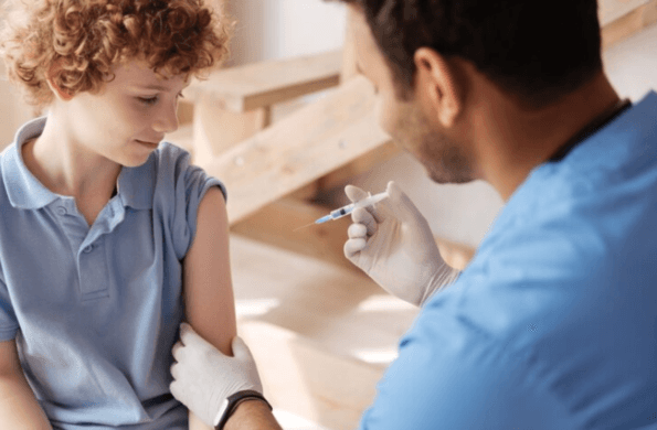 Los Beneficios De Las Vacunas Para Toda La Vida: Cómo La Pediatría General Apoya La Inmunización Des