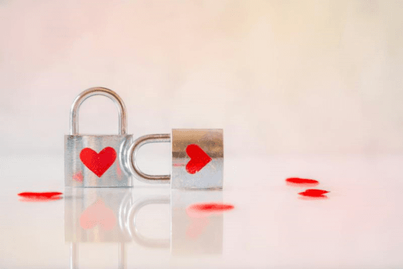 Why Should You Use a 24-hour Emergency Locksmith? 