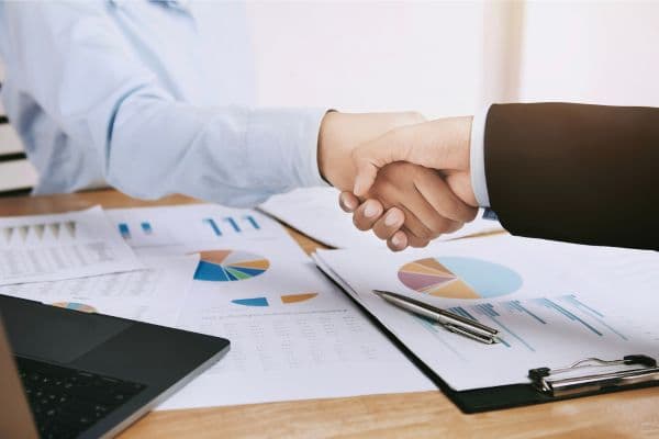 Why CEOs Choose Boutique Financial Advisory in Mauritius