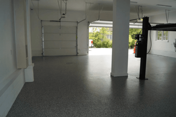 Why Choose Polyaspartic Floor Coating Over Epoxy for Your Garage