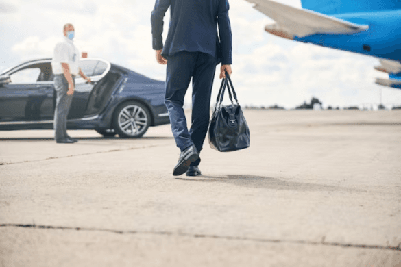The Top Benefits of Hiring a Chauffeur for Your Airport Transfer.