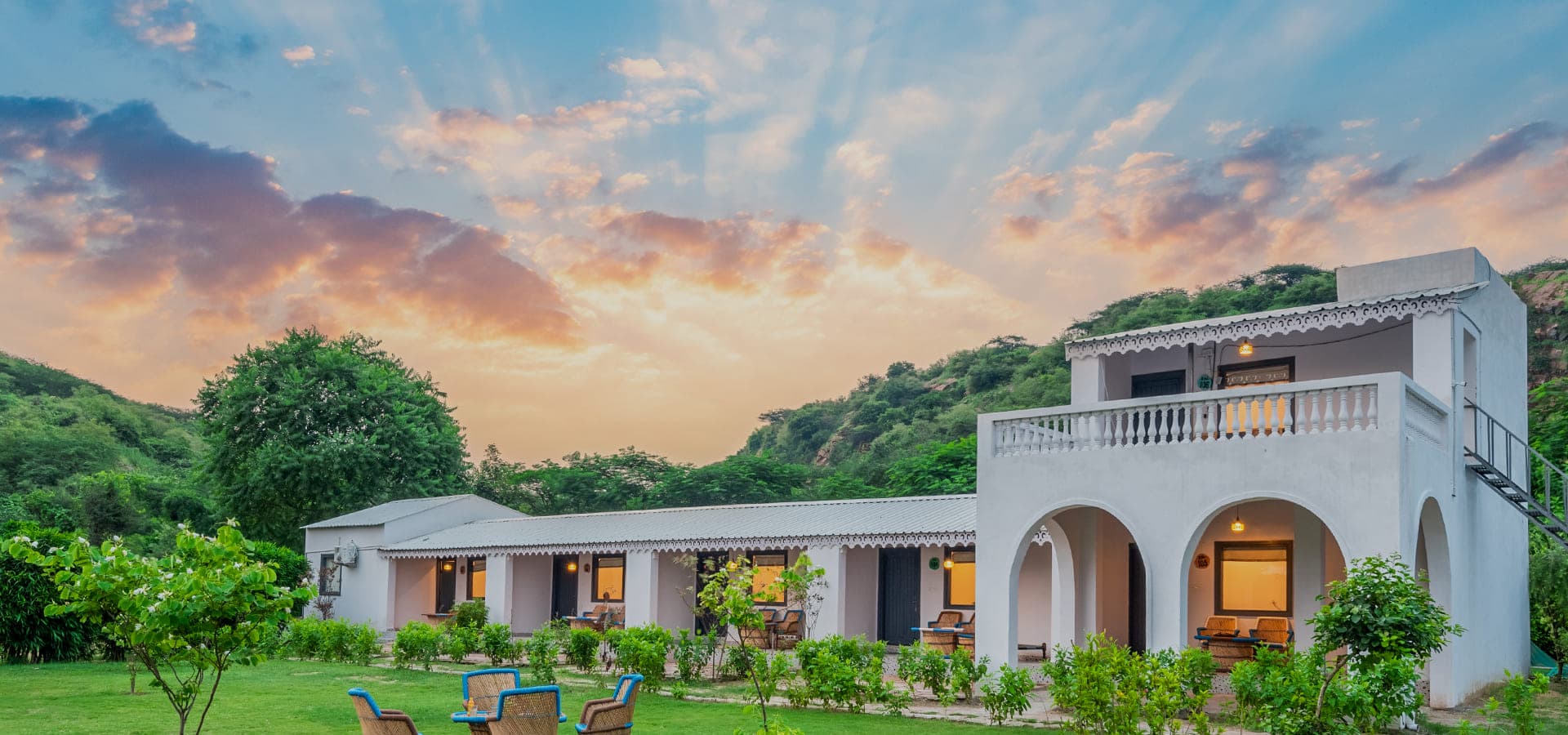 Western Aravalli Farms Luxury Farmhouses Near Jaipur