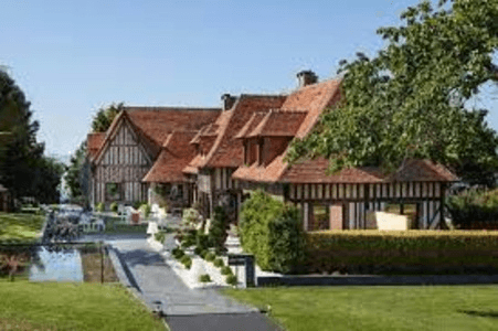 Where History Meets Luxury: Delightful Stays at Hotels in France