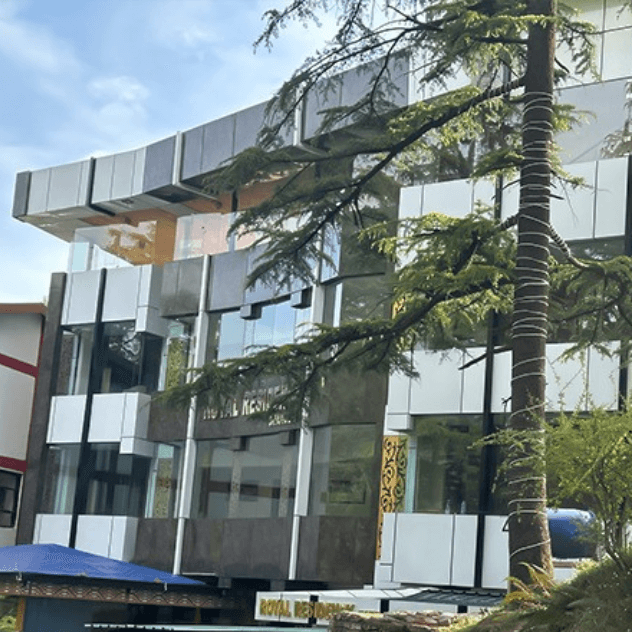 Looking for a Standard Hotel in Dhanaulti