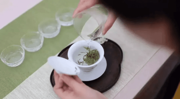 Refresh Your Mind in the Aroma of LBTEAS Organic Green Tea
