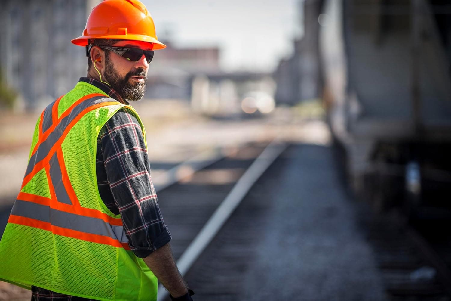 Pyramex Ridgeline Full Brim Hard Hat