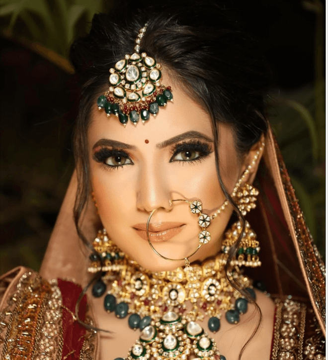 Best Bridal Makeup Artist in Lucknow | Meenakshi Dutt Makeovers & Academy Ashiyana