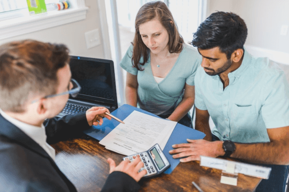 How Does Real Estate in Hinchinbrook Communicate to the Buyers?