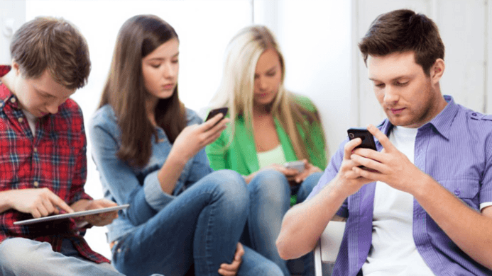 A look through into First-Year Students Mobile Engagement
